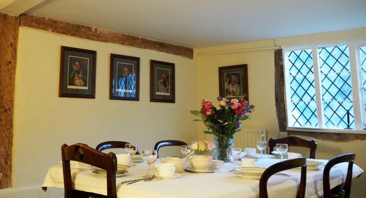 Nightingale Cottage Bed And Breakfast Chichester Exterior photo